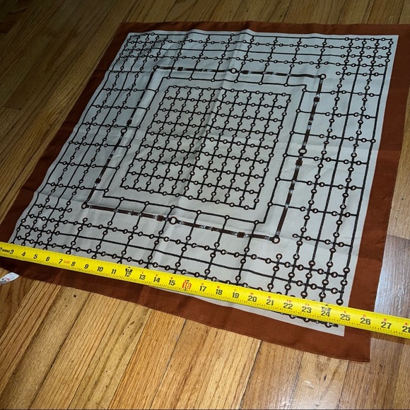 Euc Italian made oversized scarf - Picture 4 of 4